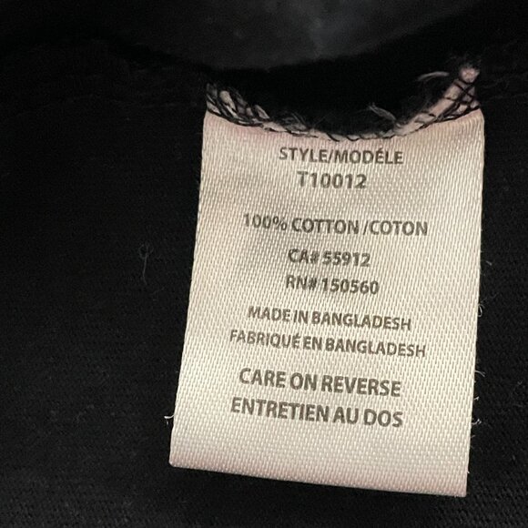 Hobbiton Movie Set T-shirt - Picture 4 of 6